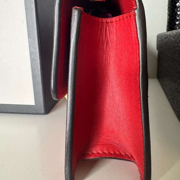 Gucci Red Mini Crossbody Bag - Picture 4 of 11